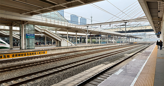 北京注册域名价格查询官网网址